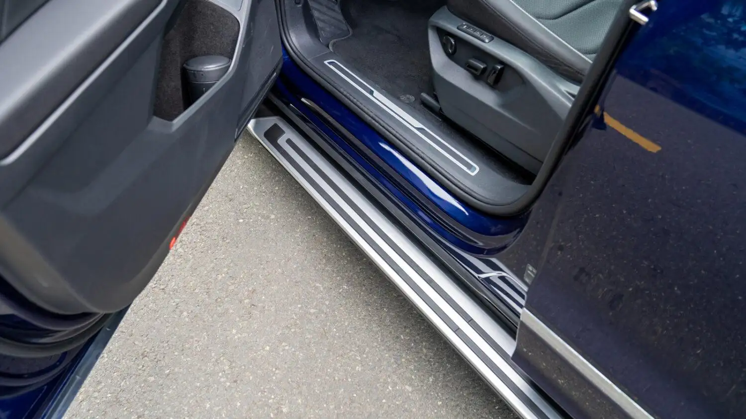 VW Tiguan Platinum Edition