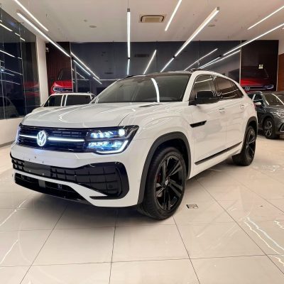 VW Teramont X Platinum &#8211; Màu Xám